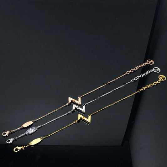 [⭐Seralia]VOLT LV LOGO BRACELET