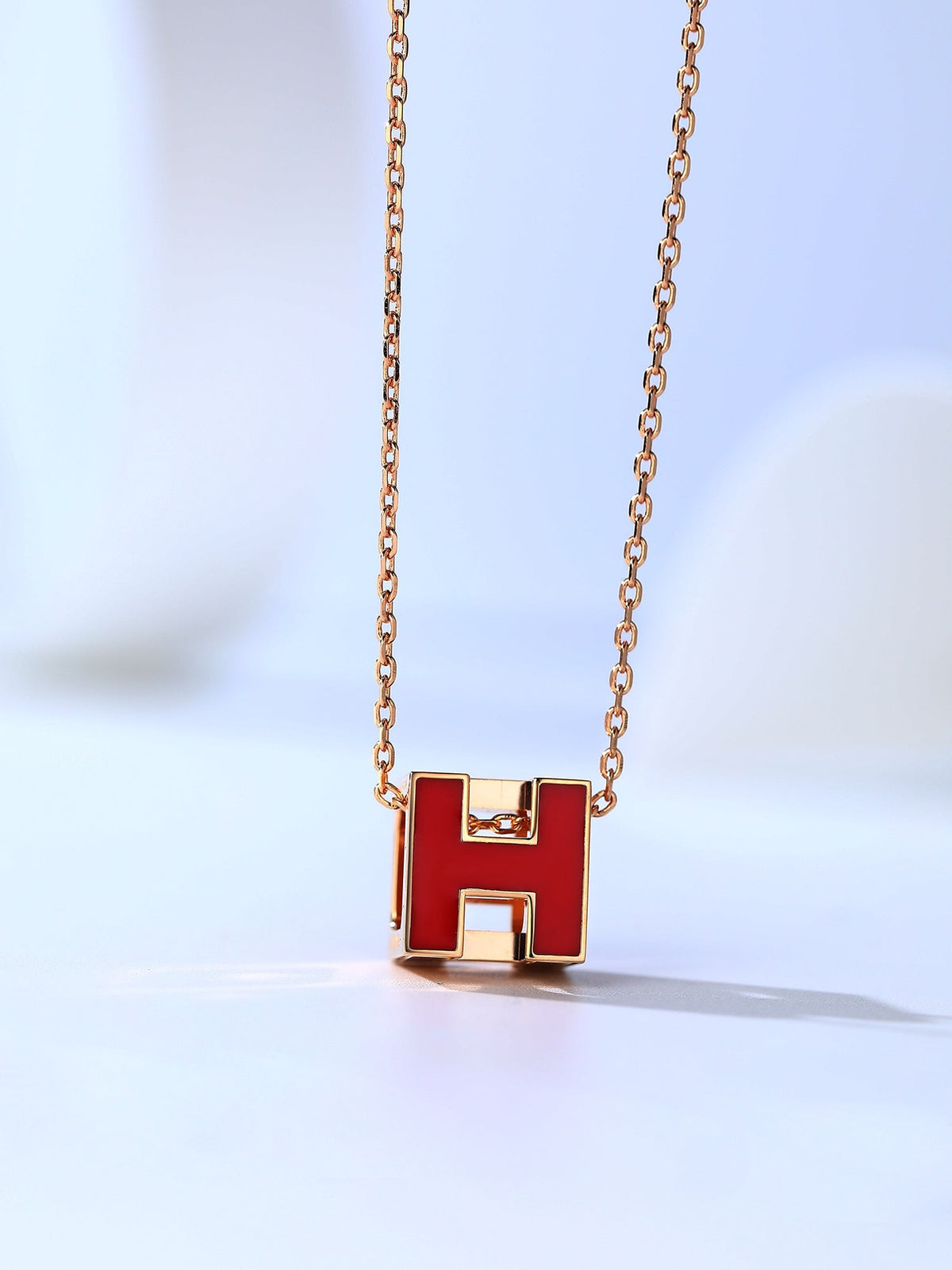 [⭐Seralia]H CAGE PINK GOLD NECKLACE