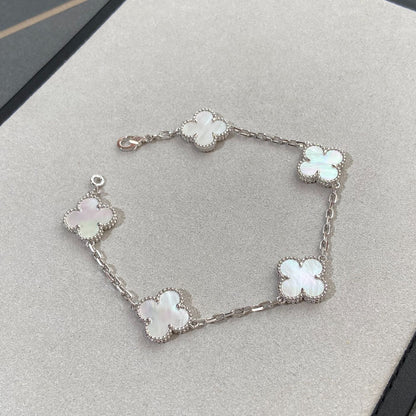 [⭐Seralia]CLOVER WHITE PEARL MOP 5 MOTIF BRACELET COLLECTION