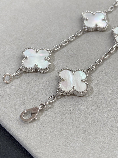 [⭐Seralia]CLOVER WHITE PEARL MOP 5 MOTIF BRACELET COLLECTION