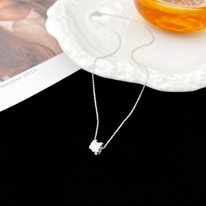[⭐Seralia]BEE MINI PEDANT DIAMOND NECKLACE