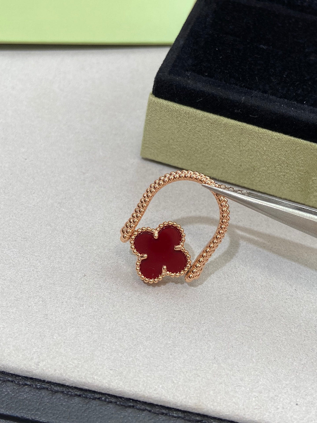 [⭐Seralia]CLOVER RIVERSIBLE ROSE GOLD RING