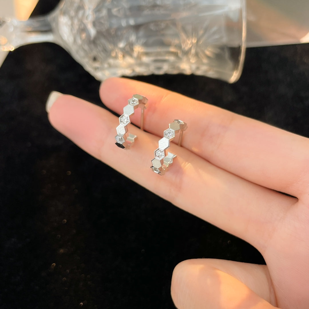 [⭐Seralia]BEE LOVE DIAMOND HOOP EARRINGS