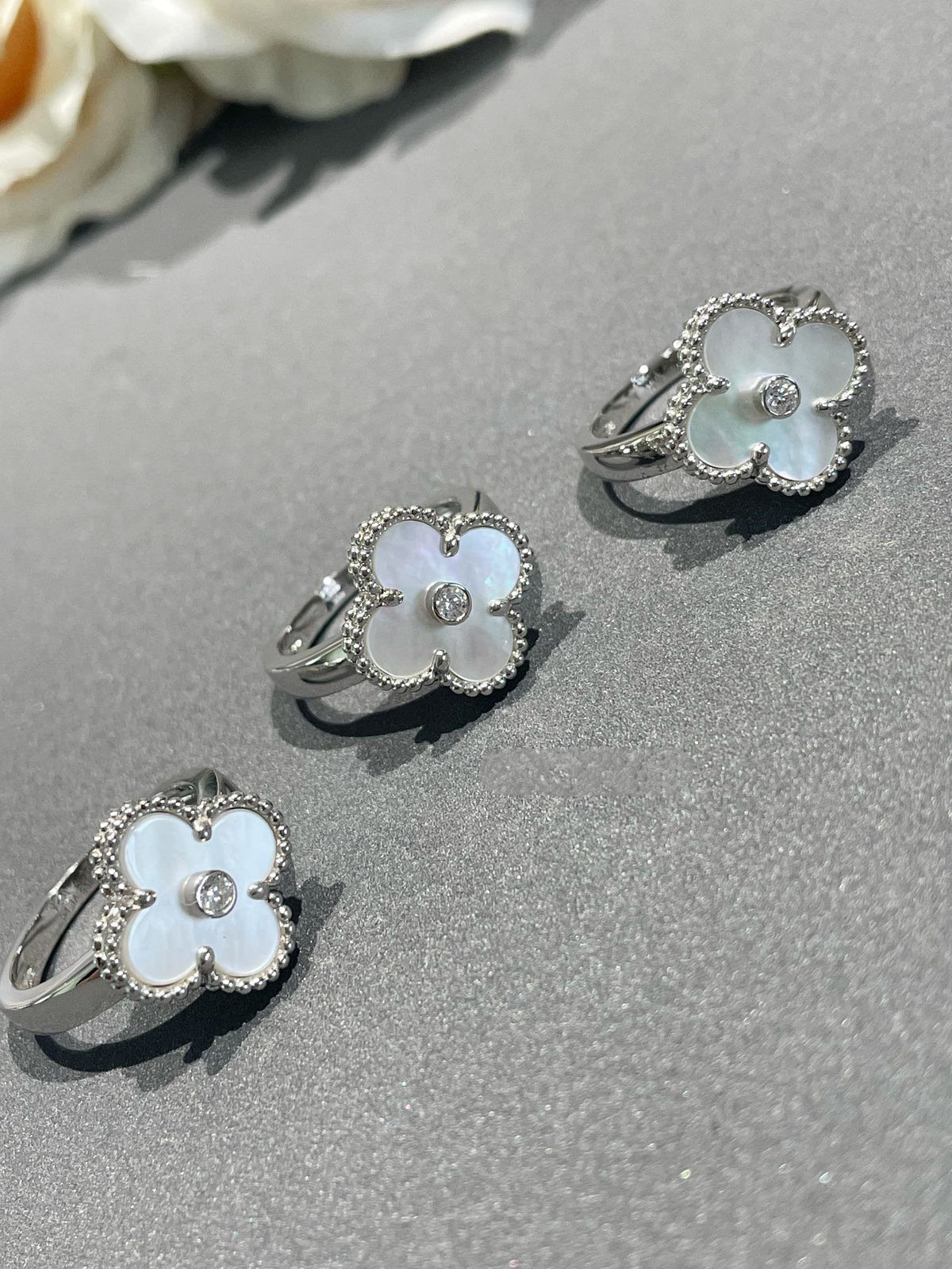 [⭐Seralia]CLOVER SILVER MOP DIAMOND RING