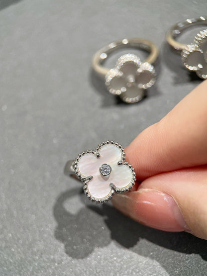 [⭐Seralia]CLOVER SILVER MOP DIAMOND RING