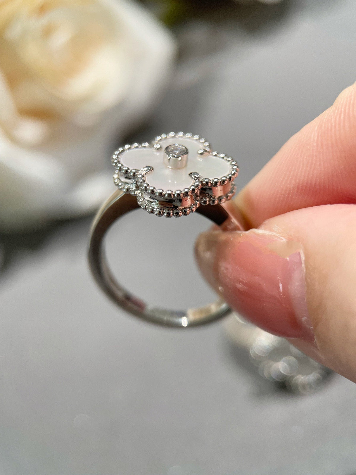 [⭐Seralia]CLOVER SILVER MOP DIAMOND RING