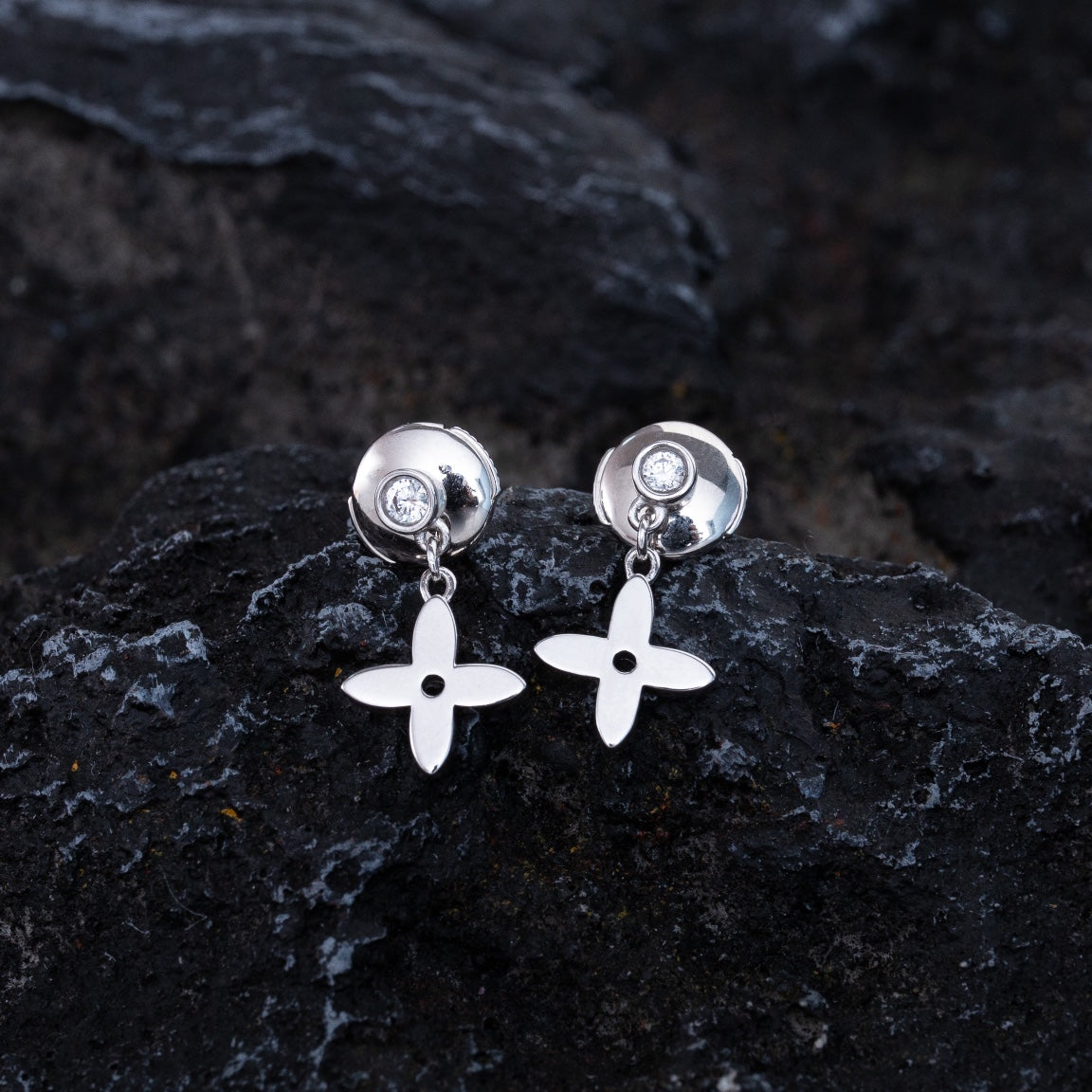 [⭐Seralia]VIDYLLE SILVER DIAMOND MINI DROP EARRINGS