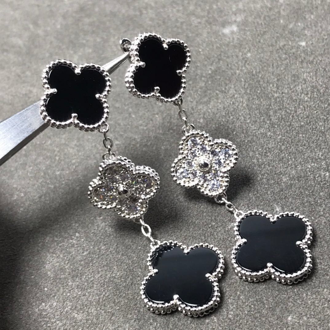 [⭐Seralia]CLOVER 3 MOTIF DIAMOND ONYX SILVER EARRINGS
