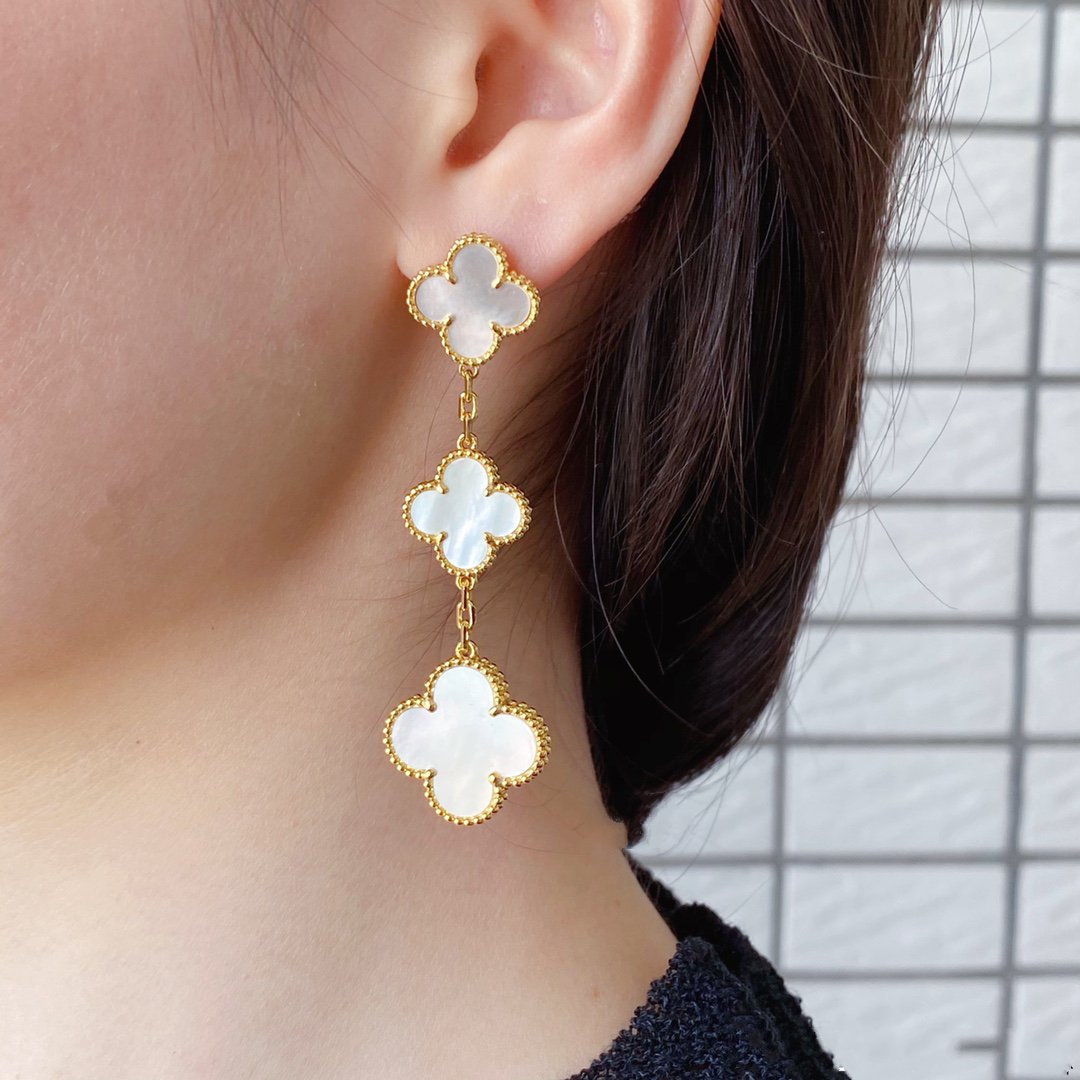 [⭐Seralia]CLOVER MOP 3 MOTIFS GOLD EARRINGS