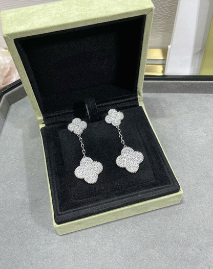 [⭐Seralia]CLOVER 2 MOTIFS DIAMOND PAVED SILVER EARRINGS