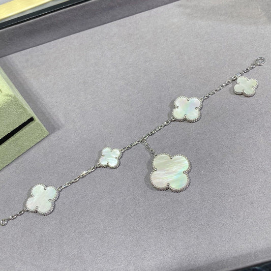 [⭐Seralia]CLOVER 5 MOTIF WHITE MOP SILVER BRACELET
