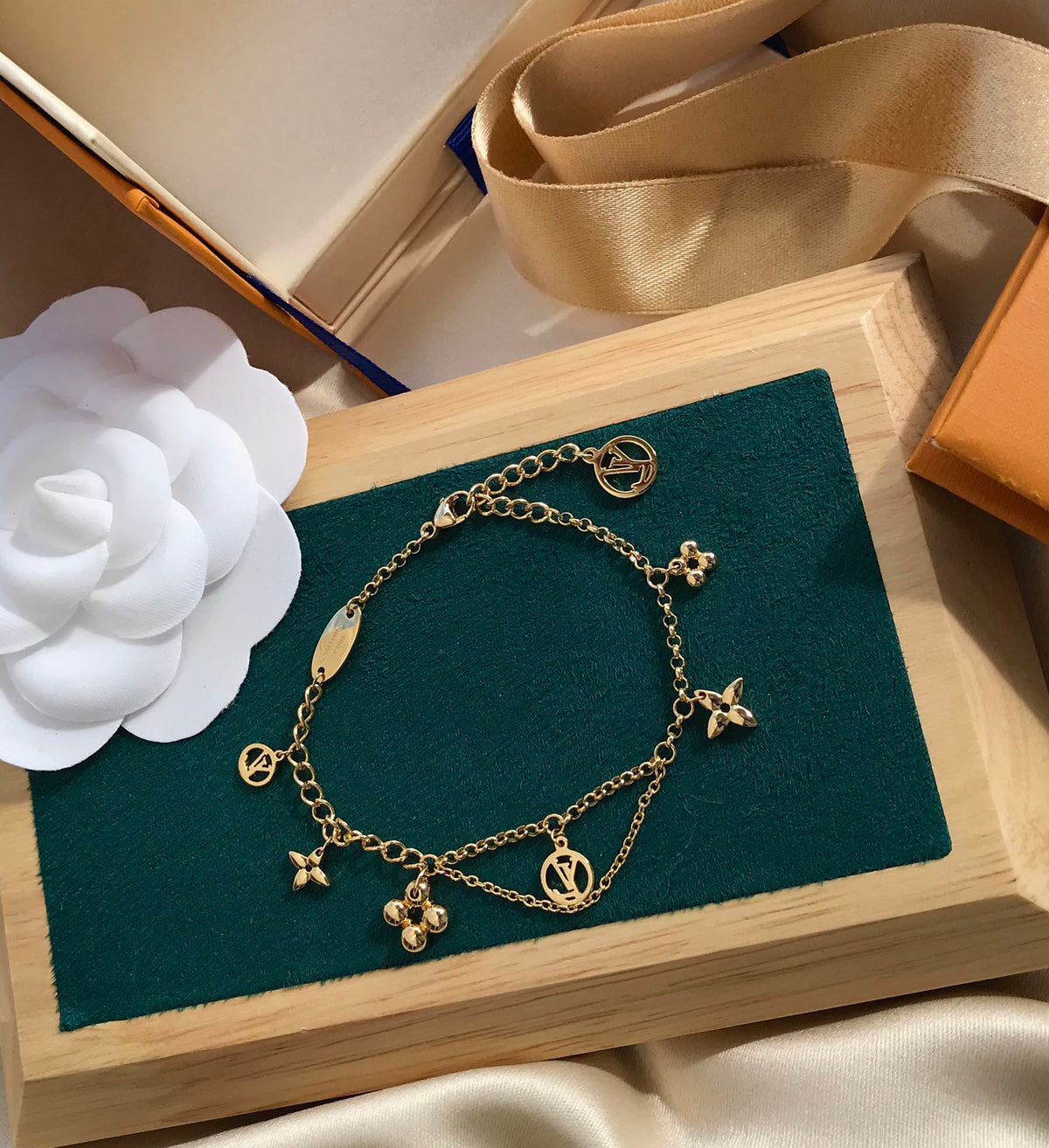 [⭐Seralia]BLOOMING PINK GOLD MOP BRACELET