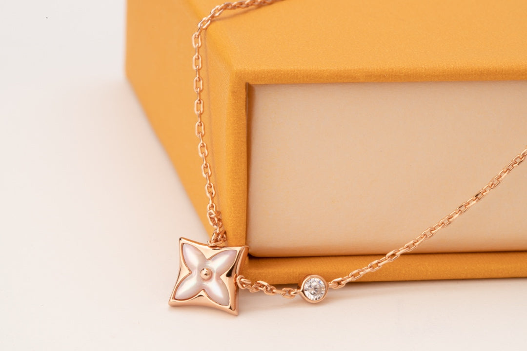 [⭐Seralia]STAR PINK MOP 1 DIAMOND PINK GOLD NECKLACE
