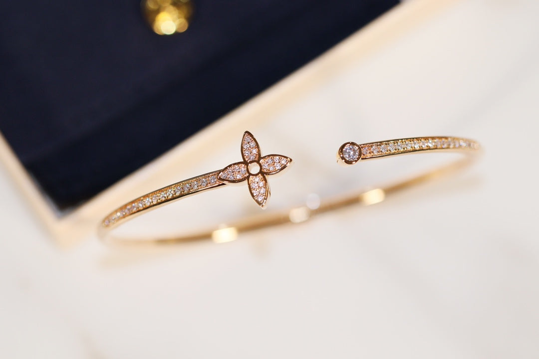 [⭐Seralia]IDYLLE GOLD OPEN BRACELET DIAMOND PAVED