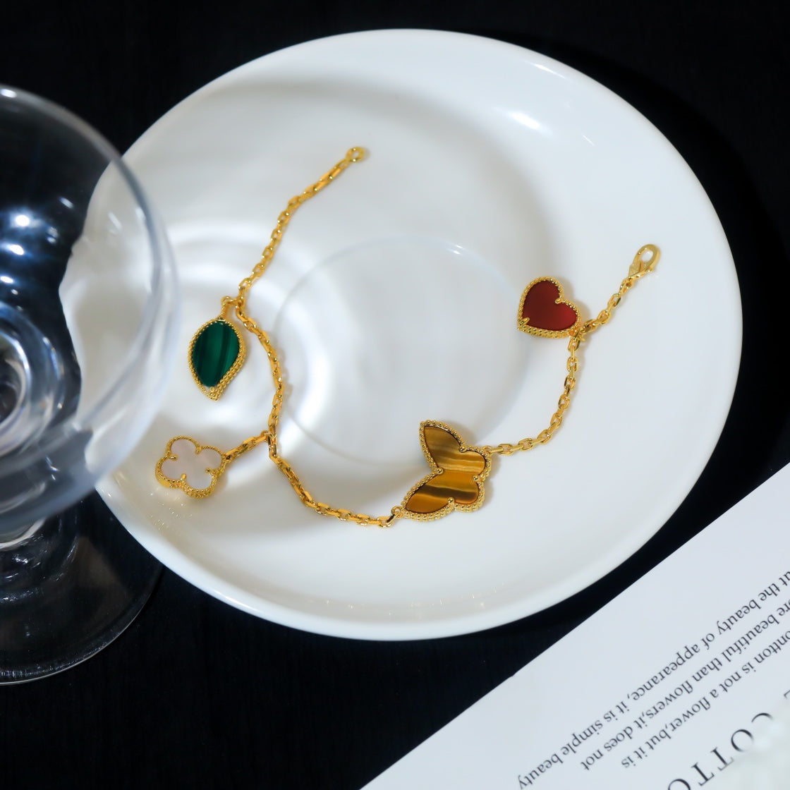 [⭐Seralia]LUCKY SPRING 5 MOTIF GOLD BRACELET