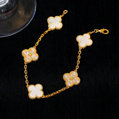 [⭐Seralia]CLOVER WHITE PEARL MOP 5 MOTIF BRACELET COLLECTION
