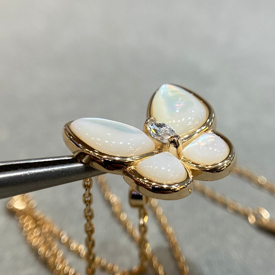 [⭐Seralia]BUTTERFLY MOP DIAMOND NECKLACE