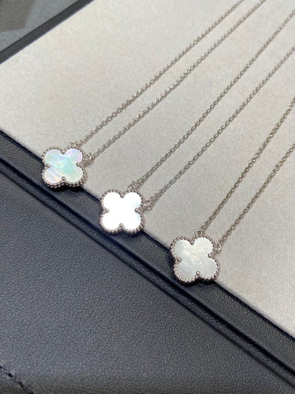 [⭐Seralia]CLOVER MEDIUM SILVER WHITE MOP NECKLACE
