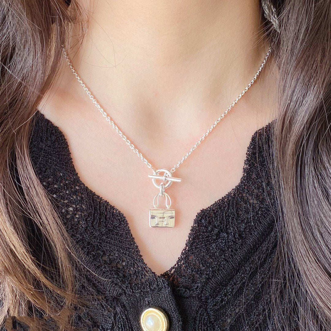 [⭐Seralia]CONSTANCE PEDANT SILVER NECKLACE