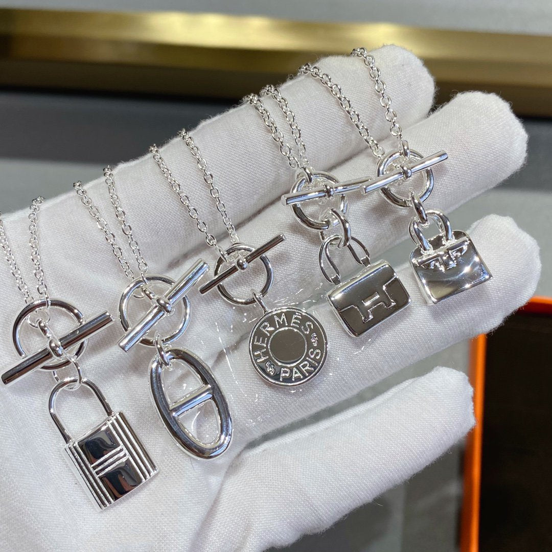 [⭐Seralia]CONSTANCE PEDANT SILVER NECKLACE