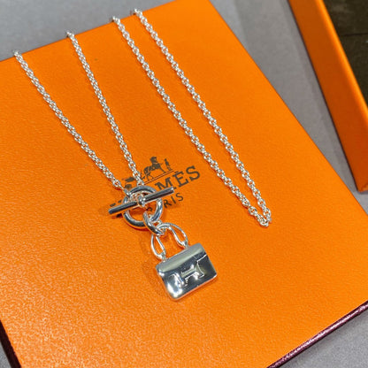 [⭐Seralia]CONSTANCE PEDANT SILVER NECKLACE