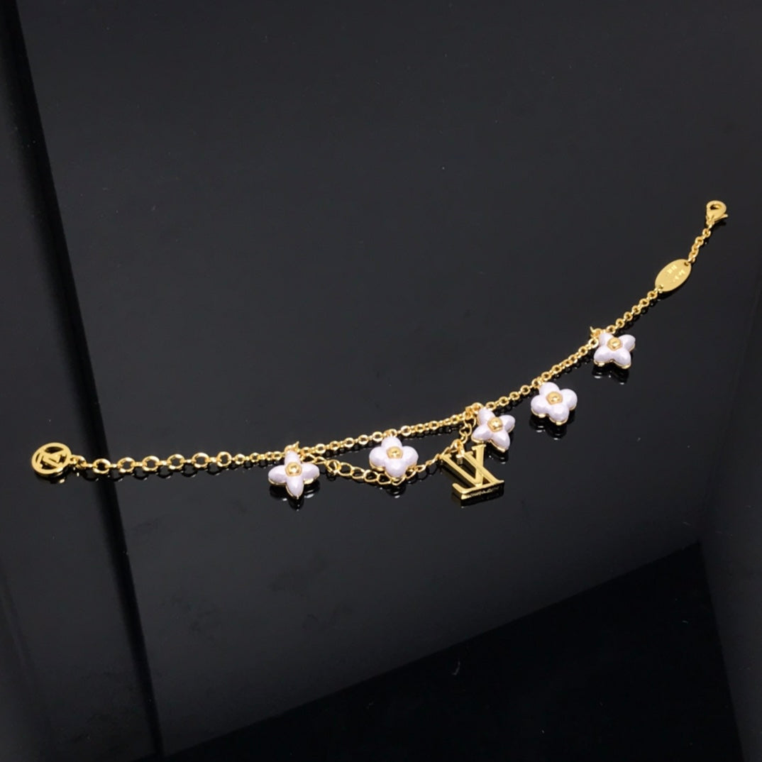 [⭐Seralia]LOGO 6 MOTIF STAR AND SUN GOLD BRACELET
