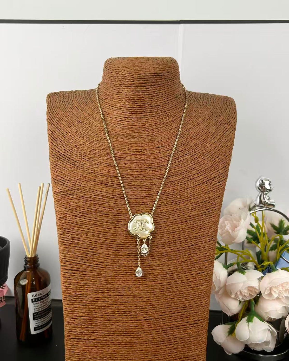 [⭐Seralia]Cloud Pearl Mother-of-Pearl Diamond Chain Pendant Necklace