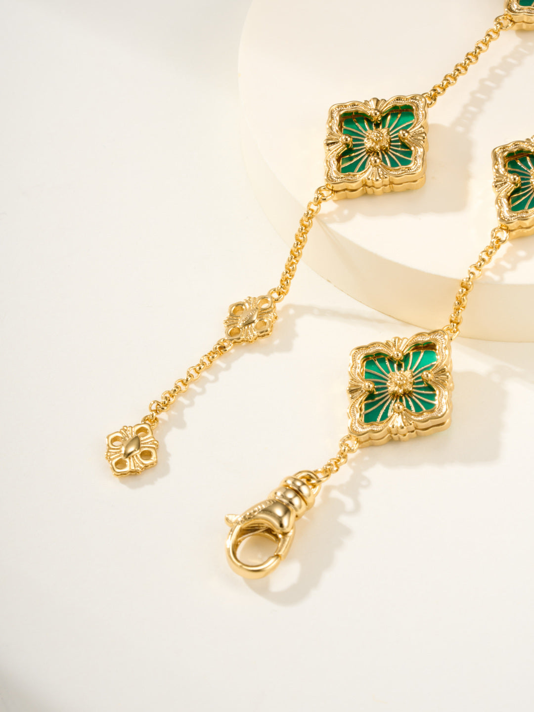 [⭐Seralia]B.C.L ENAMELED Five-Flower Bracelet（Various Colors)