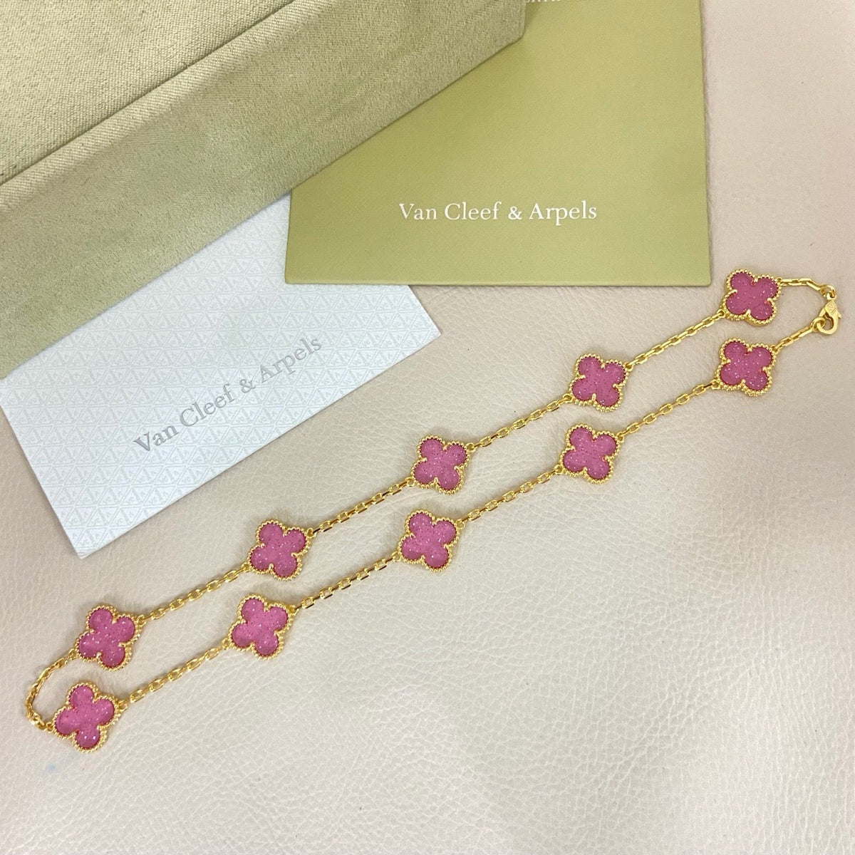[⭐Seralia]CLOVER 10 MOTIFS  NEW BUBBLE PINK ENAMEL