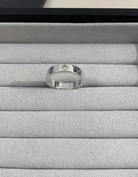 [⭐Seralia]LOVE RING 4MM 1 DIAMOND SILVER
