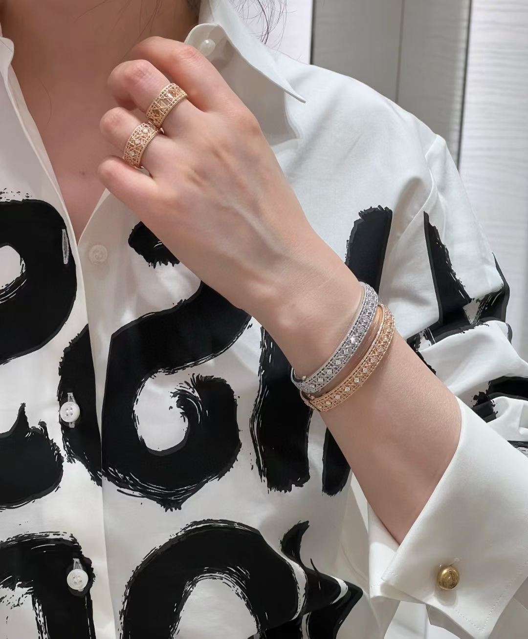 [⭐Seralia]2026 WOVEN-PATTERN BRACELET SET WITH FULL DIAMOND INLAY THREE-COLORS