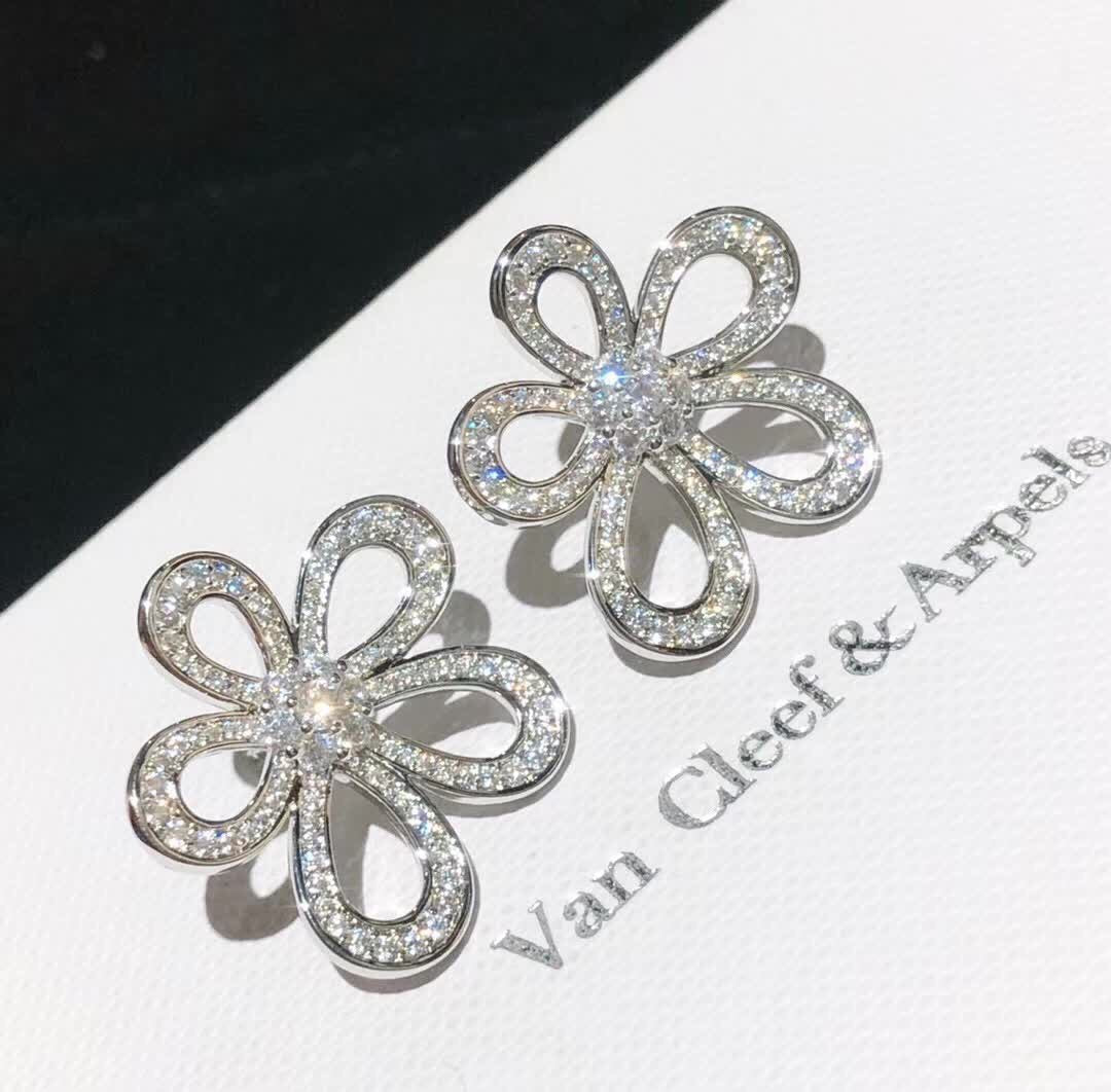 [⭐Seralia]FLOWERLACE EARRINGS FULL DIAMONDS