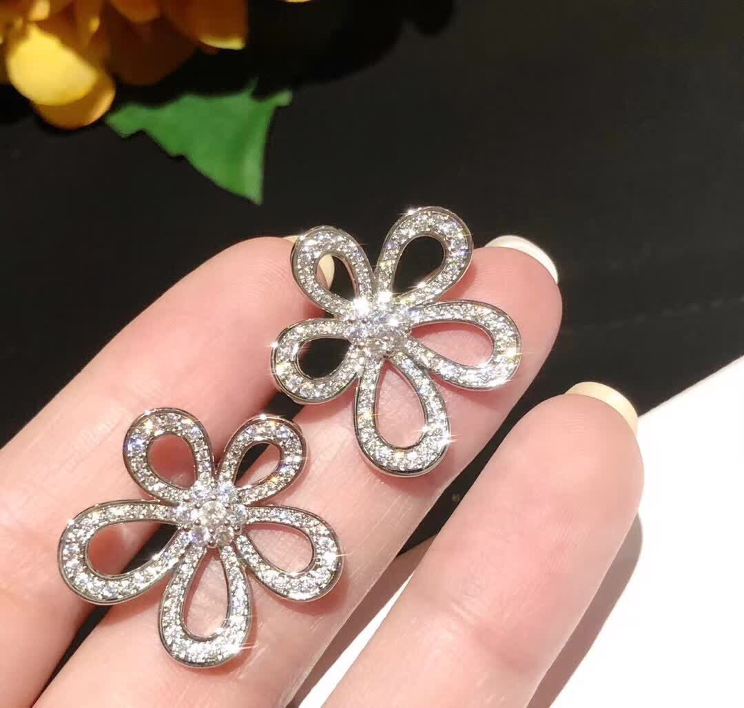 [⭐Seralia]FLOWERLACE EARRINGS FULL DIAMONDS