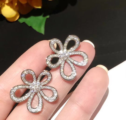 [⭐Seralia]FLOWERLACE EARRINGS FULL DIAMONDS