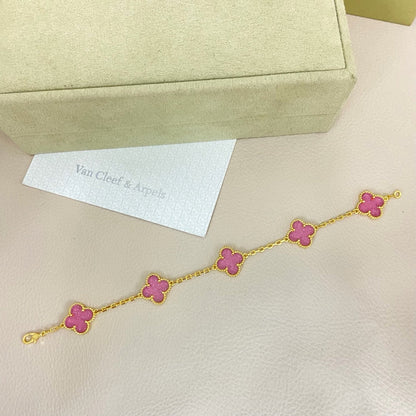 [⭐Seralia]NEW BUBBLE PINK ENAMEL 5-FLOWER BRACELET