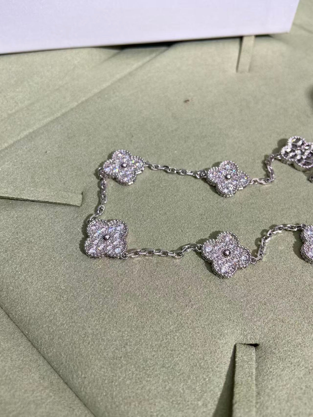 [⭐Seralia]CLOVER 10 MOTIFS  FULL DIAMOND NECKLACE