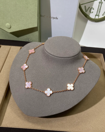 [⭐Seralia Jewellery] Pink Necklace with Ten Clover Designs