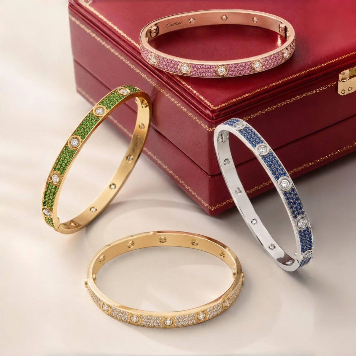 [⭐Seralia]2026 PAVE GEMSTONE LOVE BRACELET 6.1MM 10 DIAMONDS