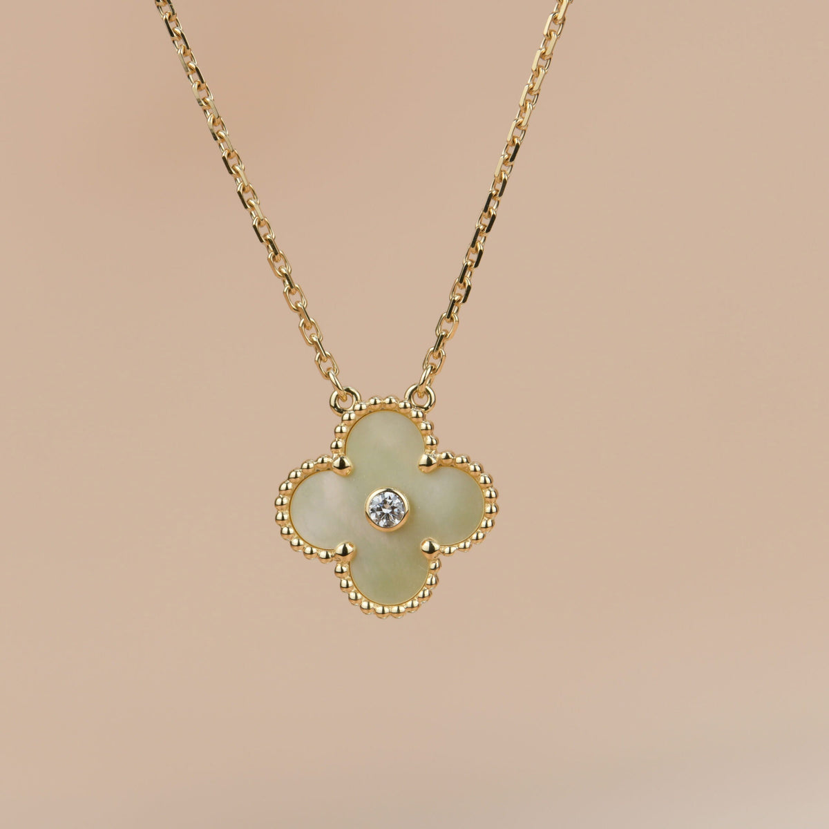 [⭐Seralia]CLOVER 15MM DIAMOND GOLD MOTHER OF PEARL NECKLACE