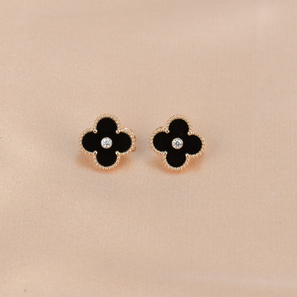[⭐Seralia]CLOVER MEDIUM 1 MOTIFS ONYX DIAMOND EARRINGS
