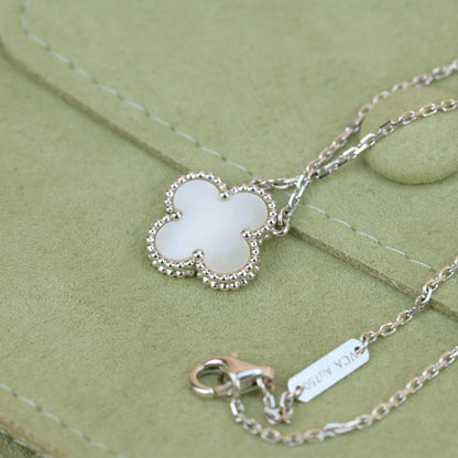 [⭐Seralia]CLOVER  15MM WHITE MOTHER-OF-PEARL SILVER