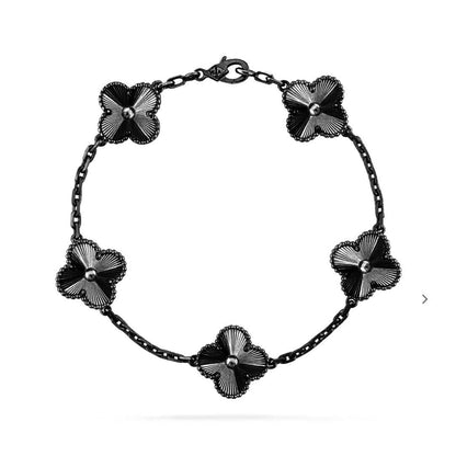 [⭐Seralia]CLOVER 5 MOTIF BLACK BRACELET