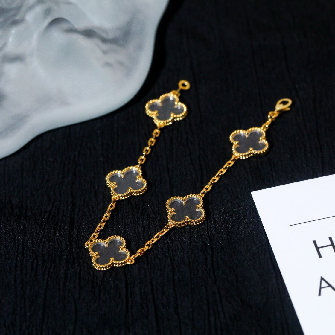 [⭐Seralia]CLOVER 5 MOTIF ROCK CRYSTAL BRACELET