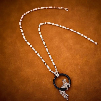 [⭐Seralia jewelrys]NEW BLACK CIRCLE PANTHER FULL DIAMOND NECKLACE