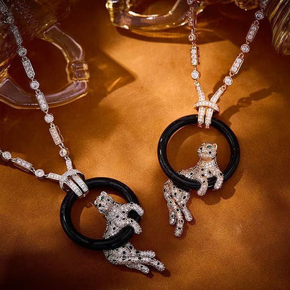 [⭐Seralia jewelrys]NEW BLACK CIRCLE PANTHER FULL DIAMOND NECKLACE