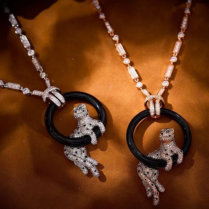 [⭐Seralia jewelrys]NEW BLACK CIRCLE PANTHER FULL DIAMOND NECKLACE