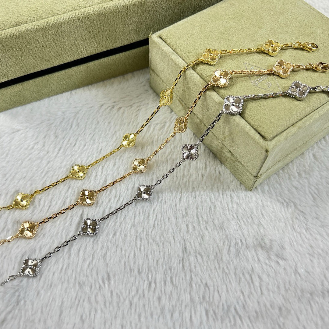 [⭐Seralia]CLOVER 6 MOTIF DIAMOND BRACELET