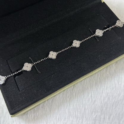 [⭐Seralia]CLOVER 6 MOTIF DIAMOND BRACELET