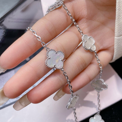 [⭐Seralia]CLOVER 10 MOTIFS WHITE MOTHER OF PEARL NECKLACE