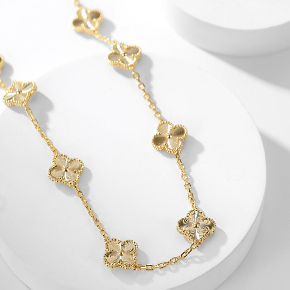 [⭐Seralia]CLOVER 10 MOTIFS LASER NECKLACE